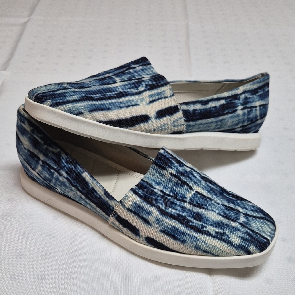 Franco Sarto Slip Ons Tie Dye Look. New Cond